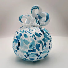 Load image into Gallery viewer, Hand blow glass pumpkin - Auqa mix
