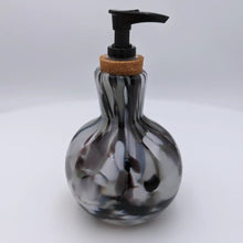 Load image into Gallery viewer, Soap bottle with pump - Gray Camo mix
