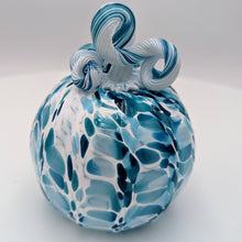 Load image into Gallery viewer, Hand blow glass pumpkin - Auqa mix
