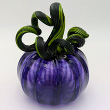 Load image into Gallery viewer, Hand blow glass pumpkin - Purple
