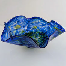 Load image into Gallery viewer, Small Earth bowl
