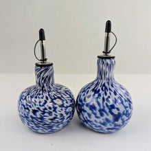 Load image into Gallery viewer, Oil bottle with cap - blue aventurine
