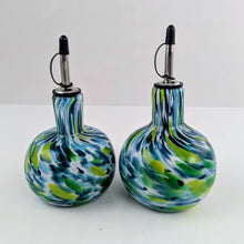 Load image into Gallery viewer, Oil bottle with cap - Starry night on White

