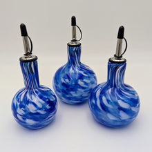 Load image into Gallery viewer, Oil bottle with cap - blue mix
