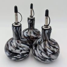 Load image into Gallery viewer, Oil bottle with cap - Granite mix
