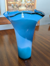 Load image into Gallery viewer, Abyssal Emergence Vase
