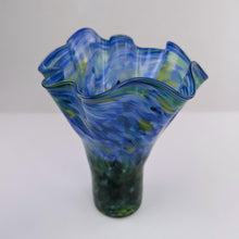 Load image into Gallery viewer, Hand Blown Glass Vase - Eart mix
