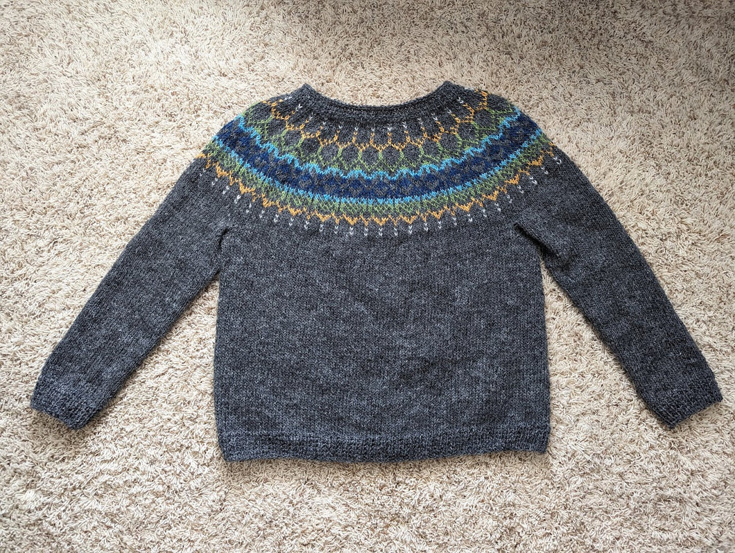 Hand knit Icelandic wool sweater