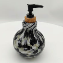 Load image into Gallery viewer, Soap bottle with pump - Gray Camo mix
