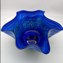 Load image into Gallery viewer, Wavy earth bowl
